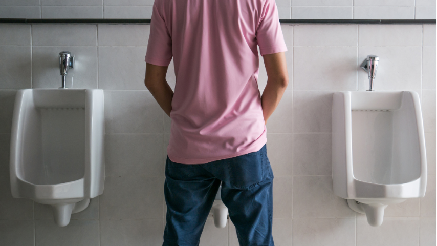Foamy Urine- Causes, Symptoms, and When to Worry