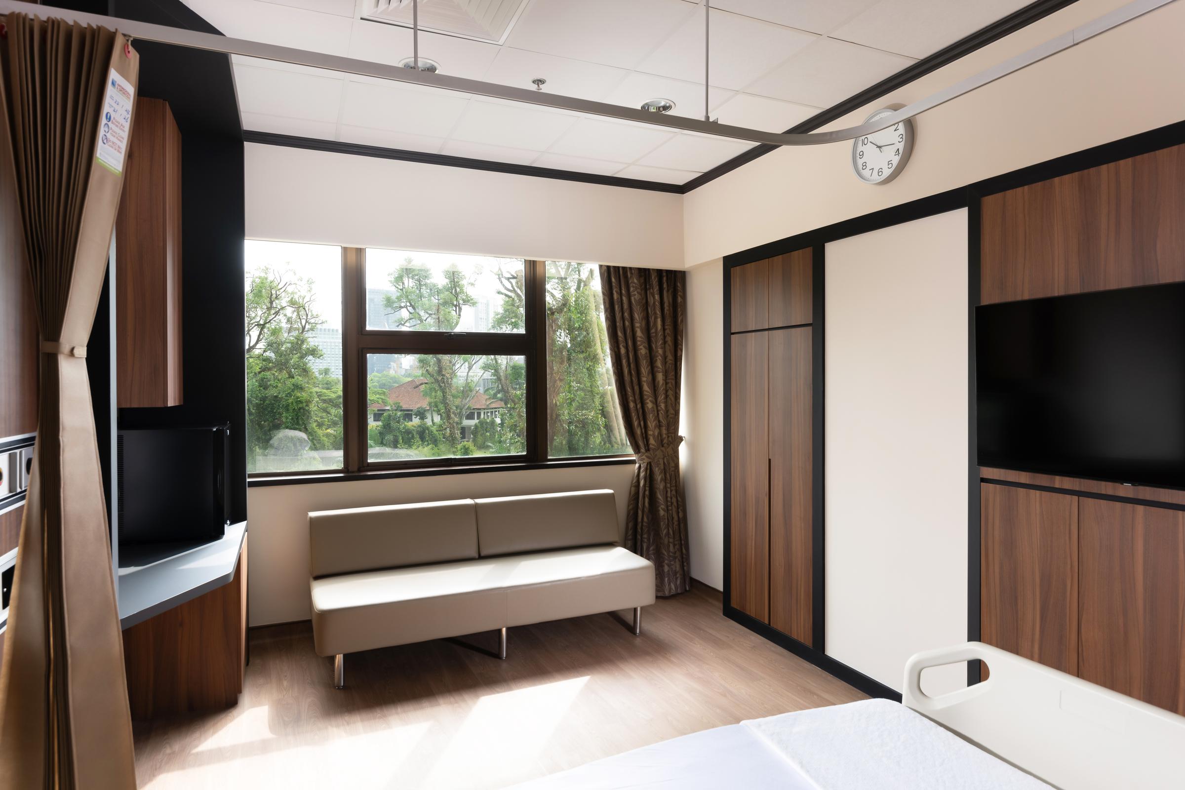 Spacious lounge area with comfortable seating for visiting guests