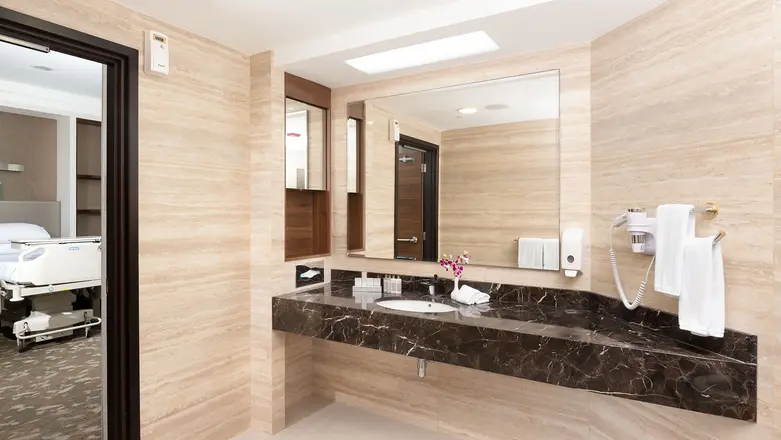 Bright and airy bathroom with clean, modern lines and elegant furnishings