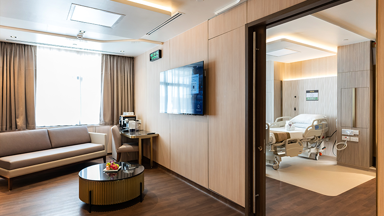 Spacious suite with private lounge