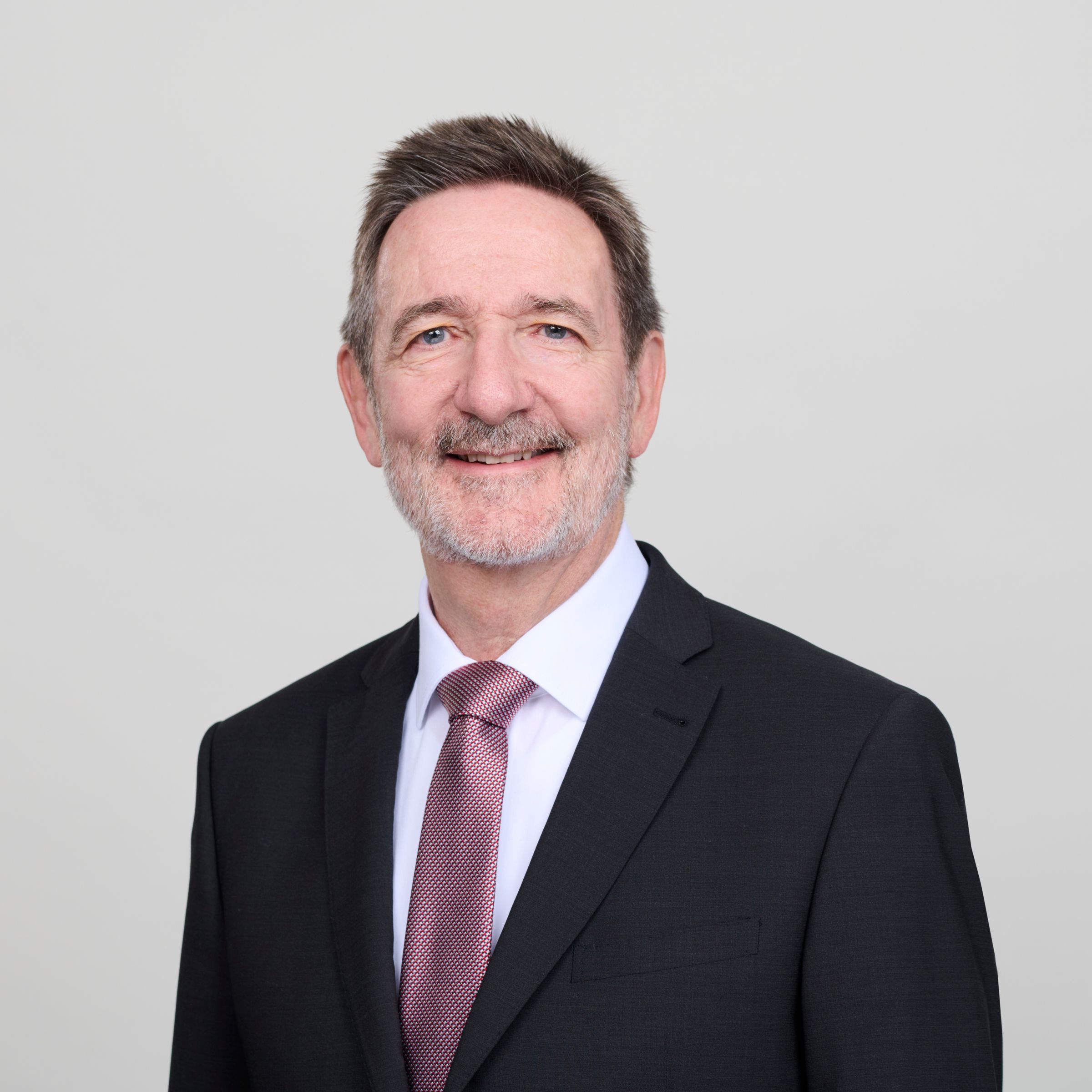 HS Board of Directors Beat Kälin with tie