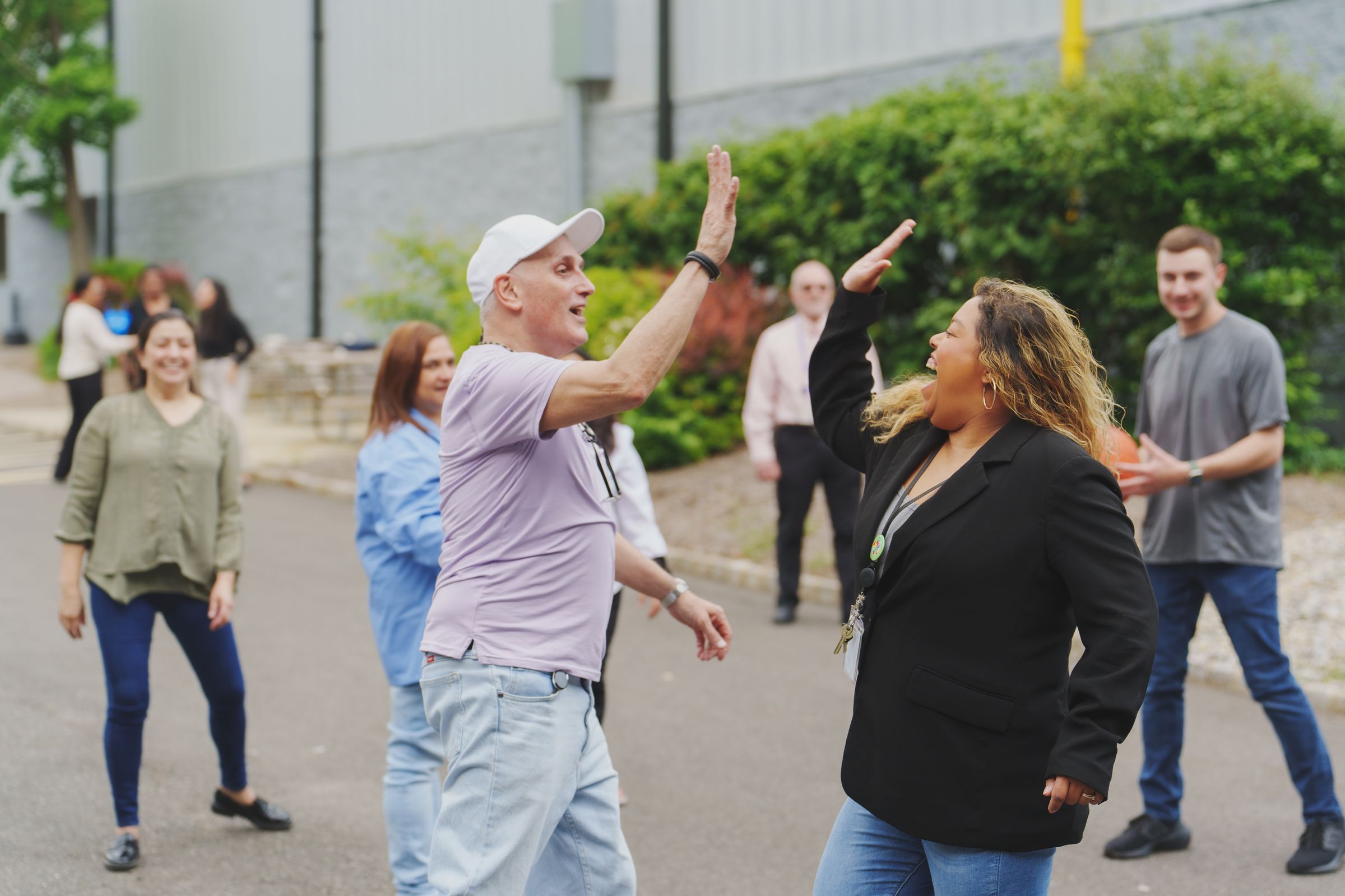 HS employees Warren USA