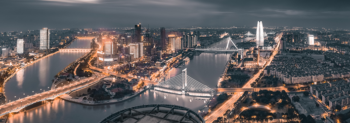 HS COM LISA and IANOS fiber management systems support critical data centers