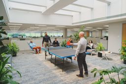 HS employees Warren USA