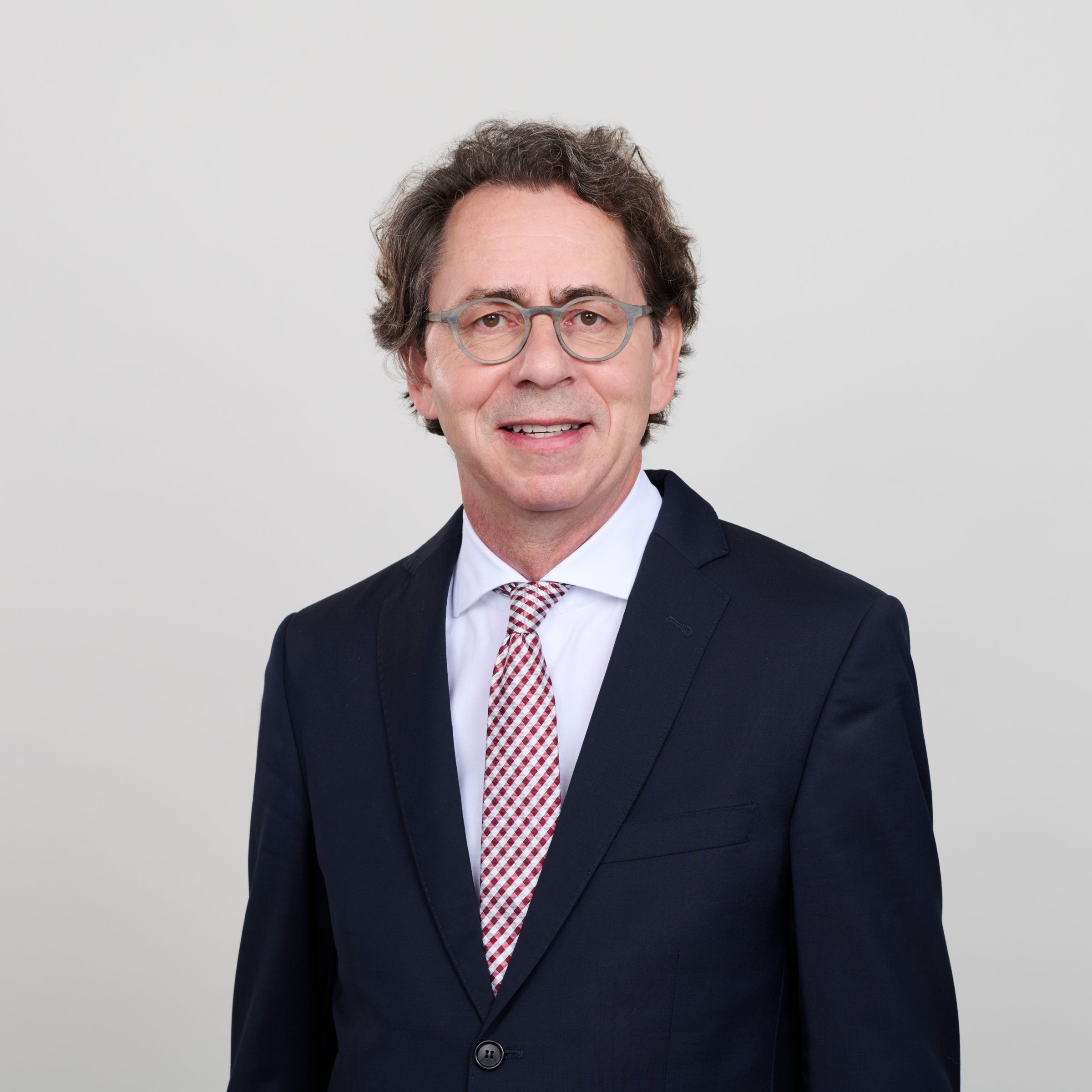 HS Board of Directors Franz Studer with tie