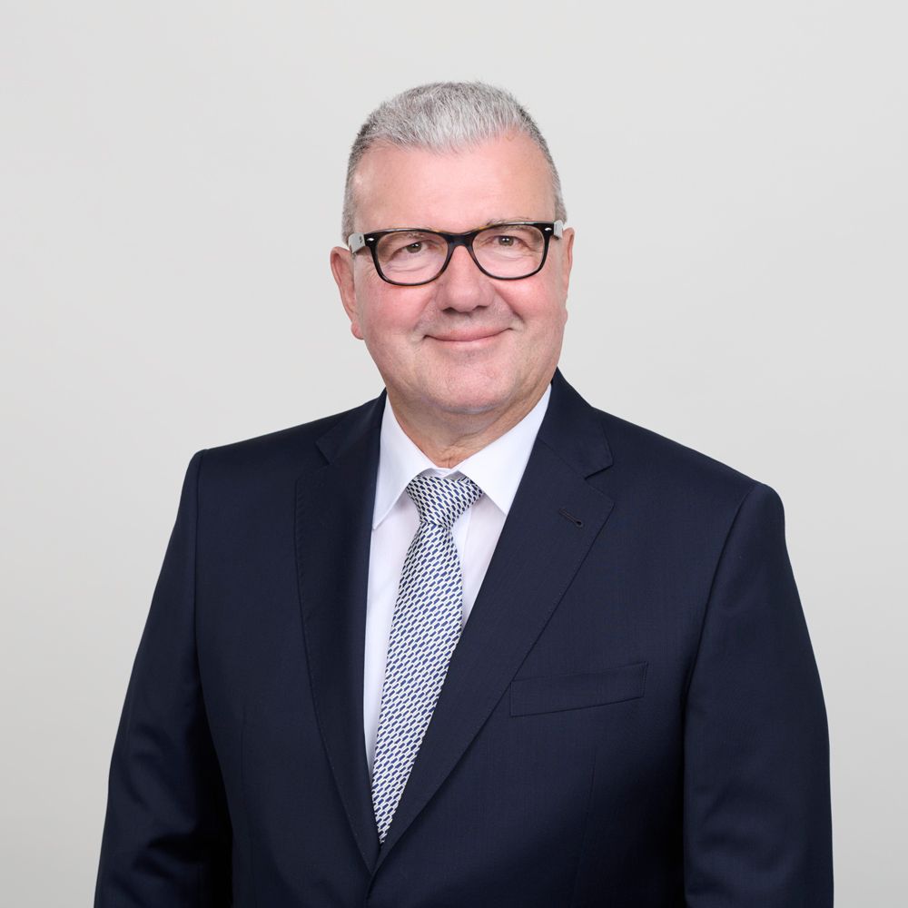 Board of Directors Rolf Seiffert with tie