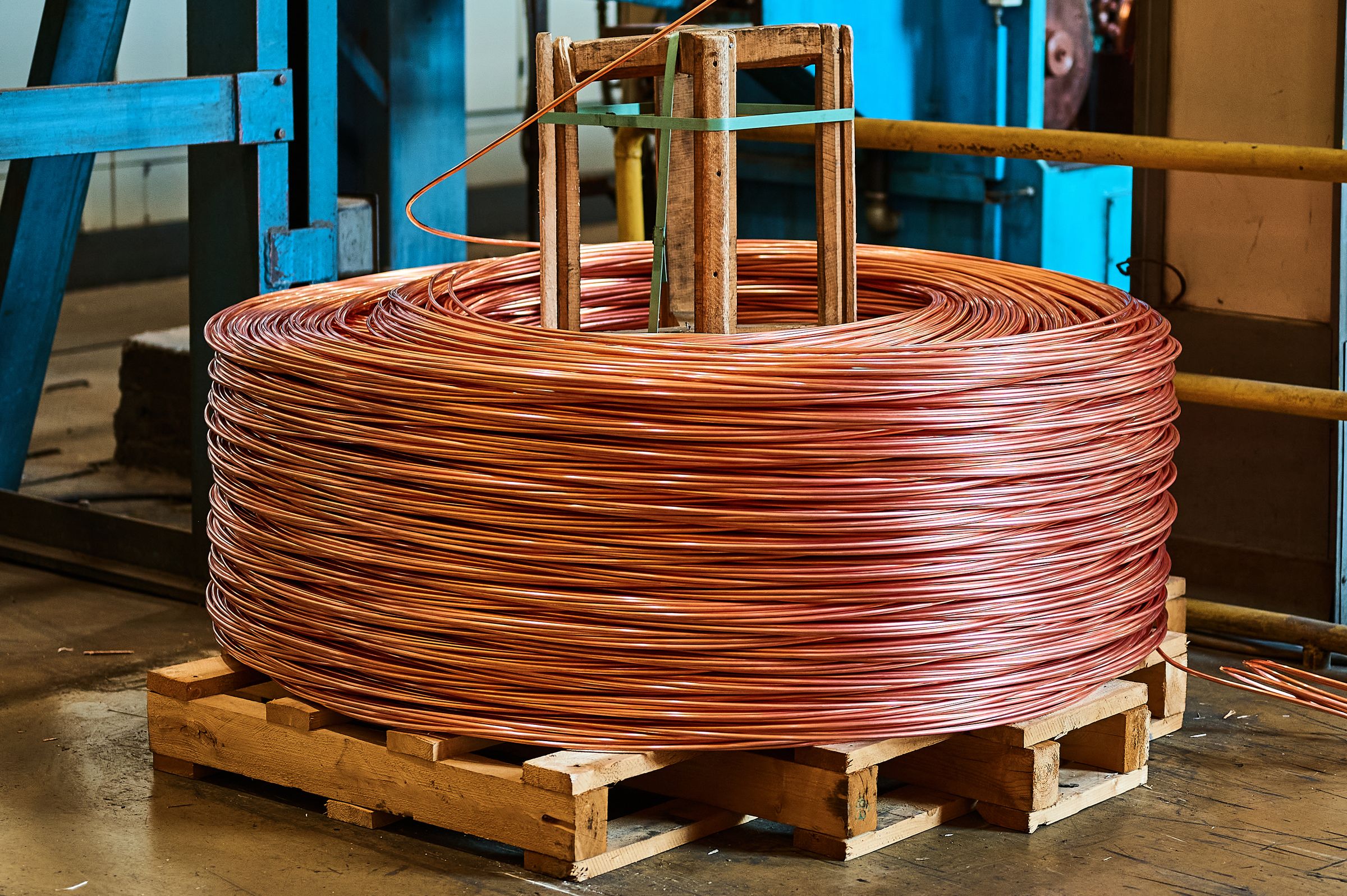 Low carbon copper cable spool