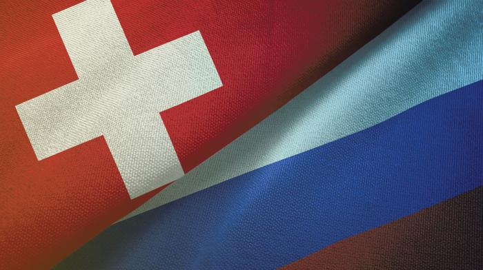Die Schweiz suspendiert den automatischen Informationsaustausch mit Russland