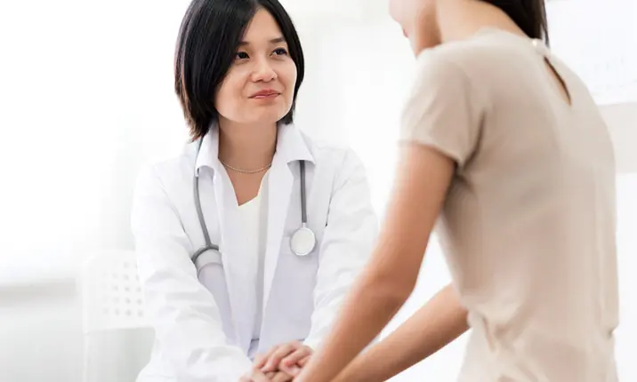 Doctor treatment urinary tract infection
