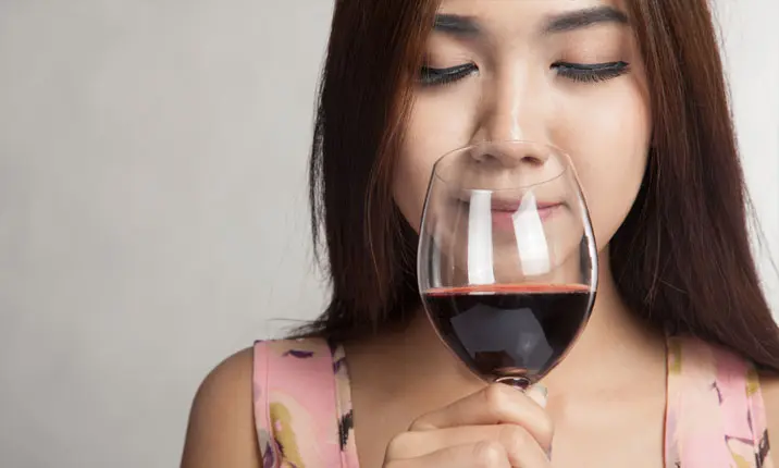 Is red wine actually good for your heart? - Harvard Health