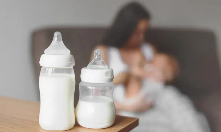 Breastfeeding, bottles and pacifiers