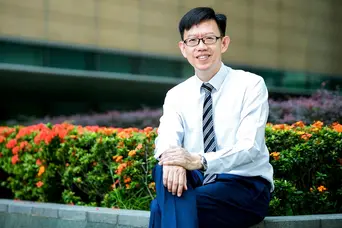 Dr Ivan Tham, Radiation Oncologist