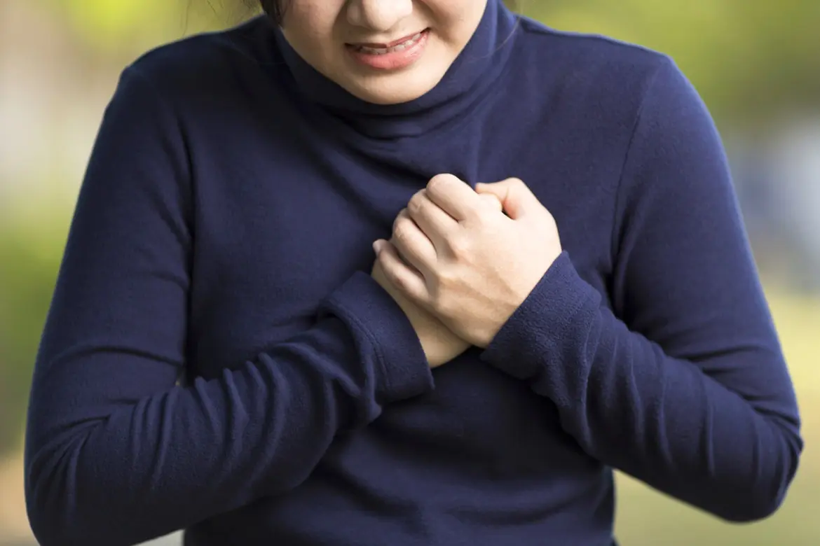 6 Signs Of Heart Attacks In Women