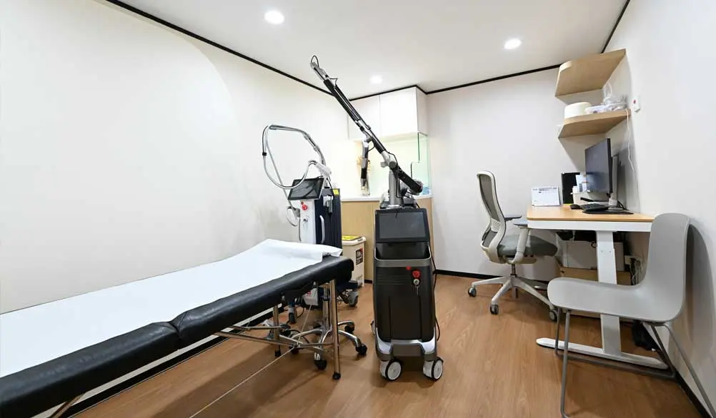 Parkway Medical Aesthetics Treatment Room