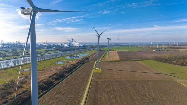 Luchtfoto Zonnepark Kabeljauwbeek