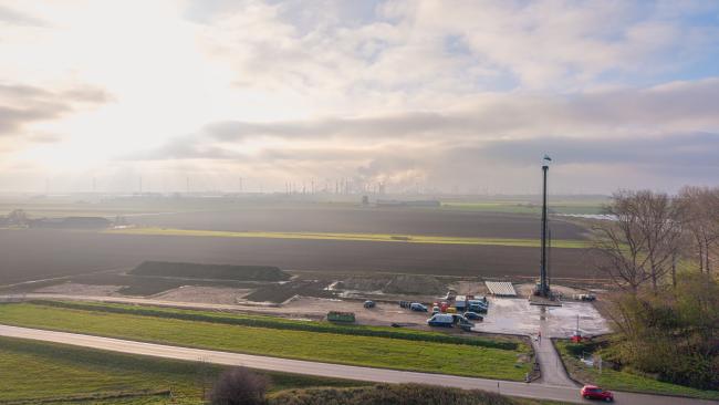 Eerste paal windpark ZE-BRA 