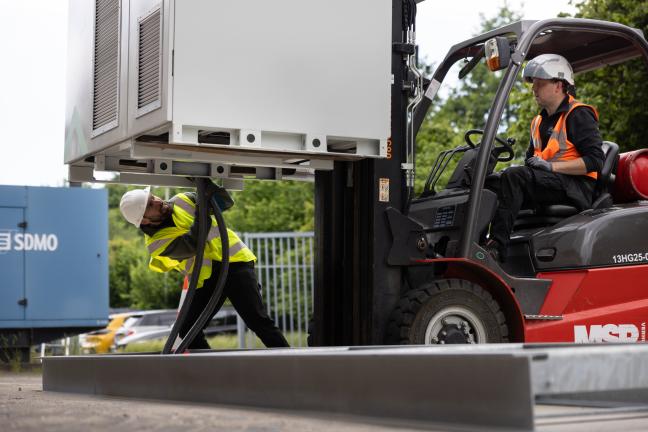 Installation de batteries par iWell chez Eneco World