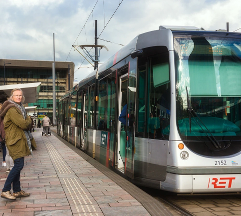 Perron metro RET