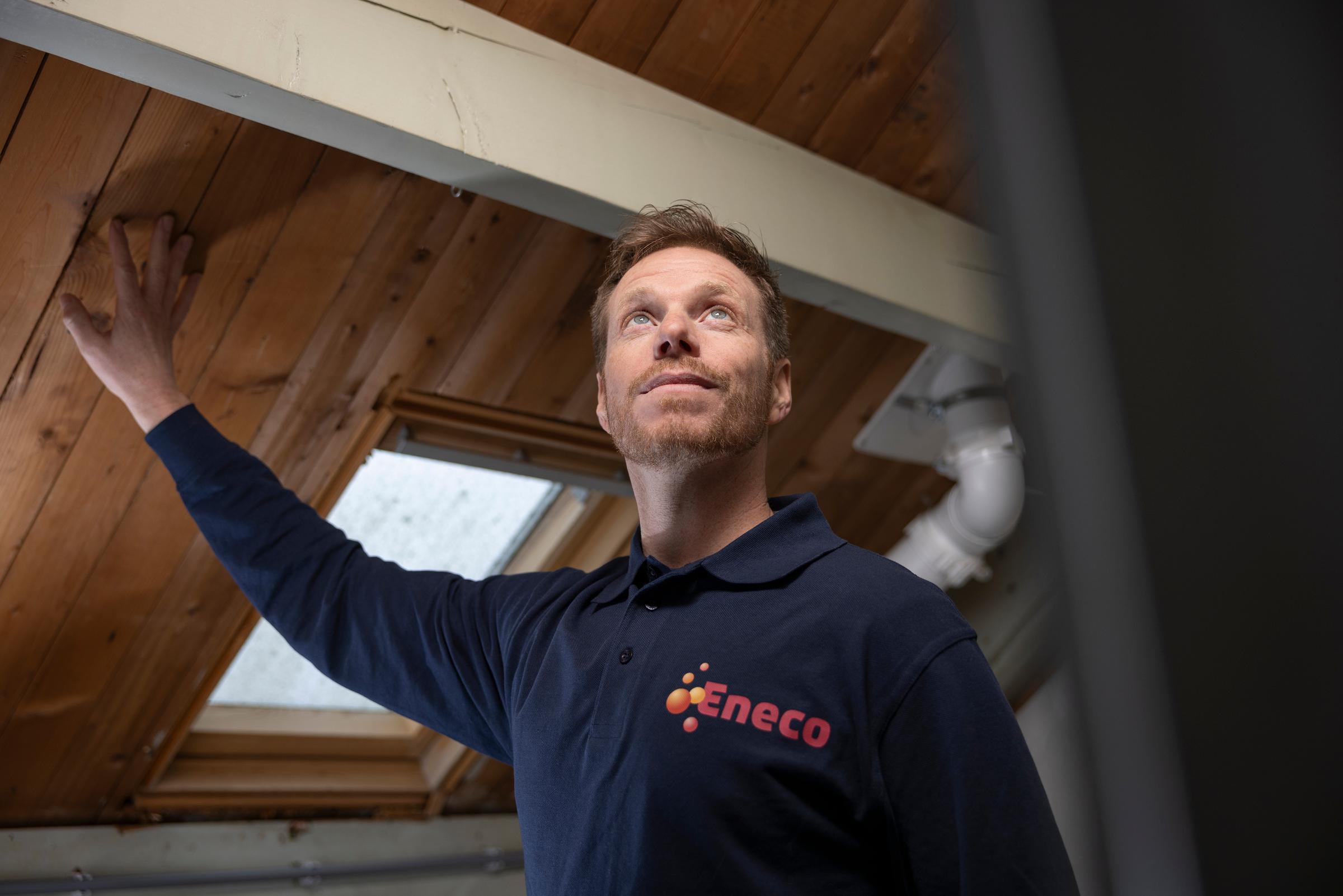 Eneco monteur in huis