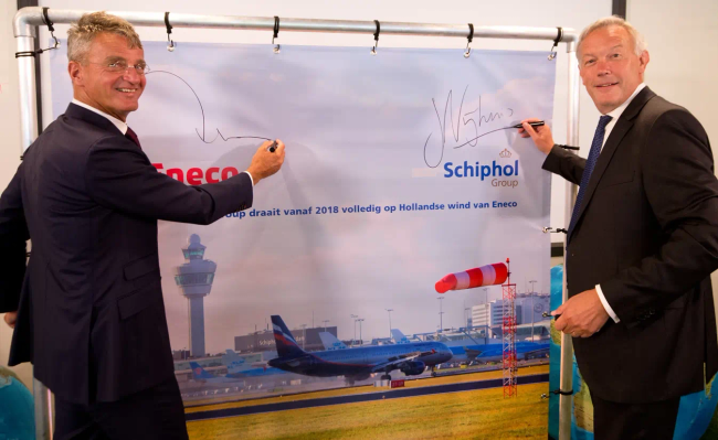 Ondertekening Eneco Schiphol