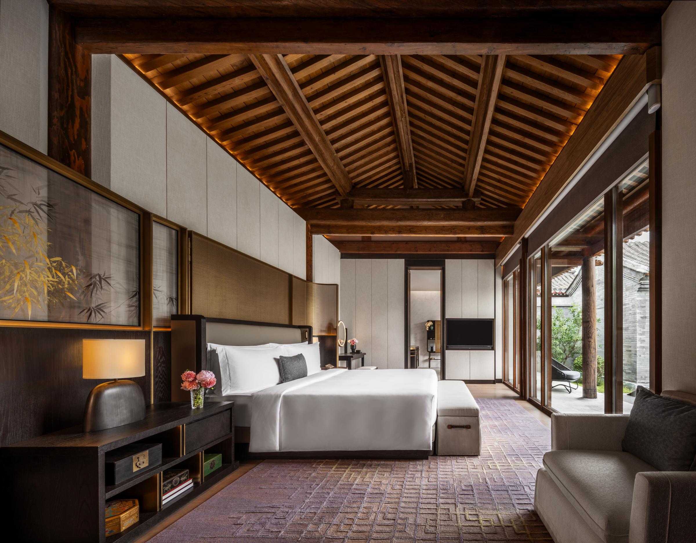 Peking Mansion Bedroom at Mandarin Oriental Qianmen, Beijing