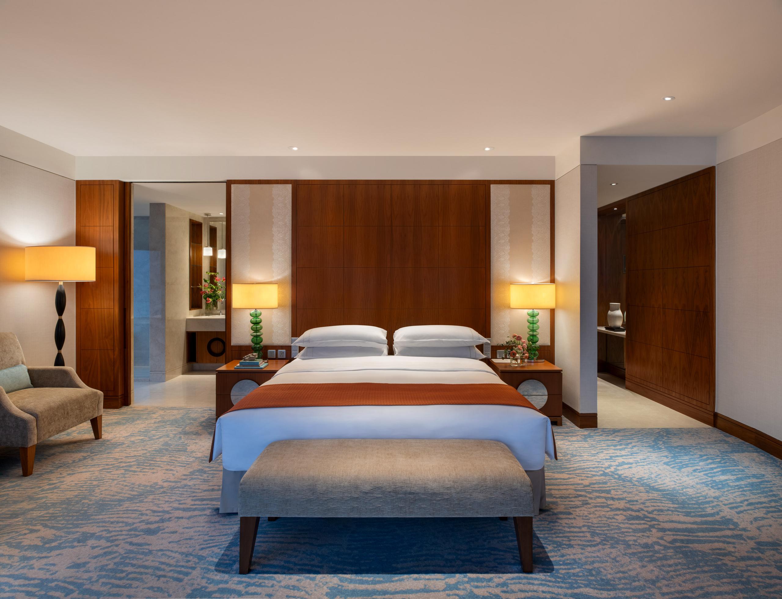 Premier View Room - 1 King