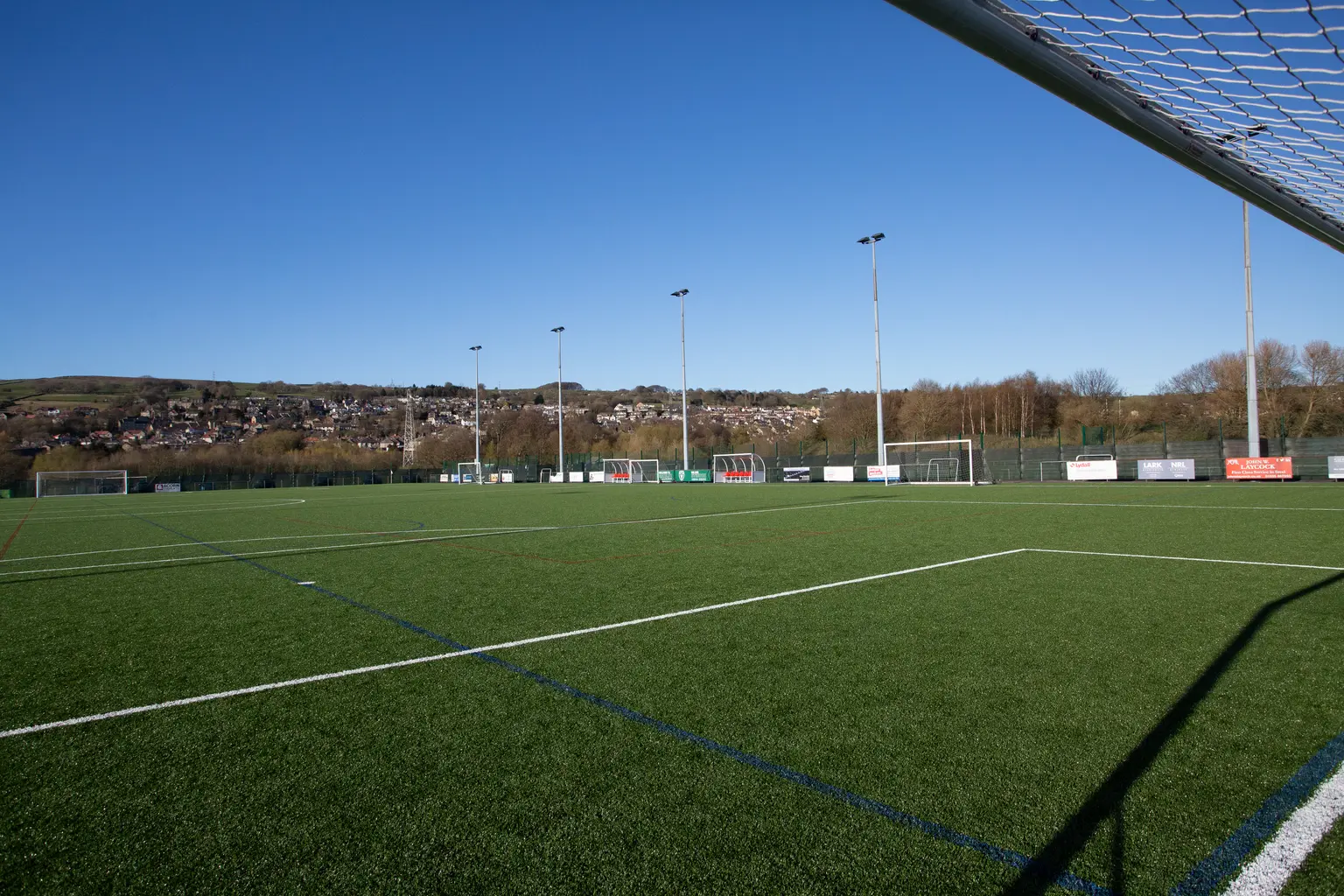 Beleuchtung für Freizeitfußball