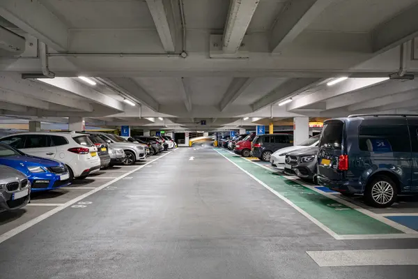 Illuminazione per parcheggi