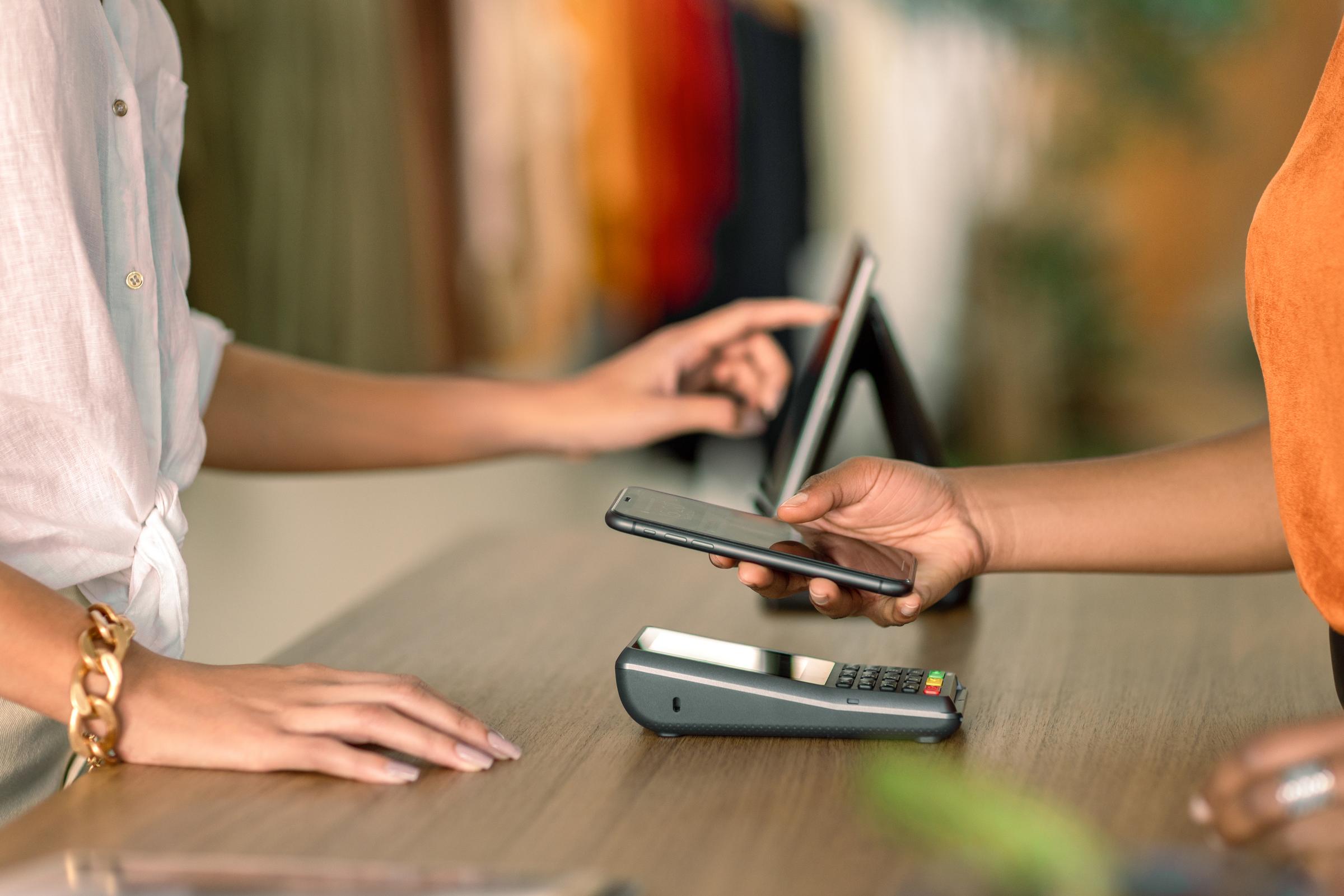 Eine Zahlung mit Ihrer Uhr durchführen