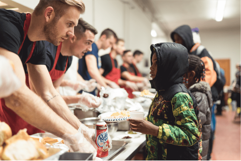 Cena comunitaria con la Stonewall Community Foundation