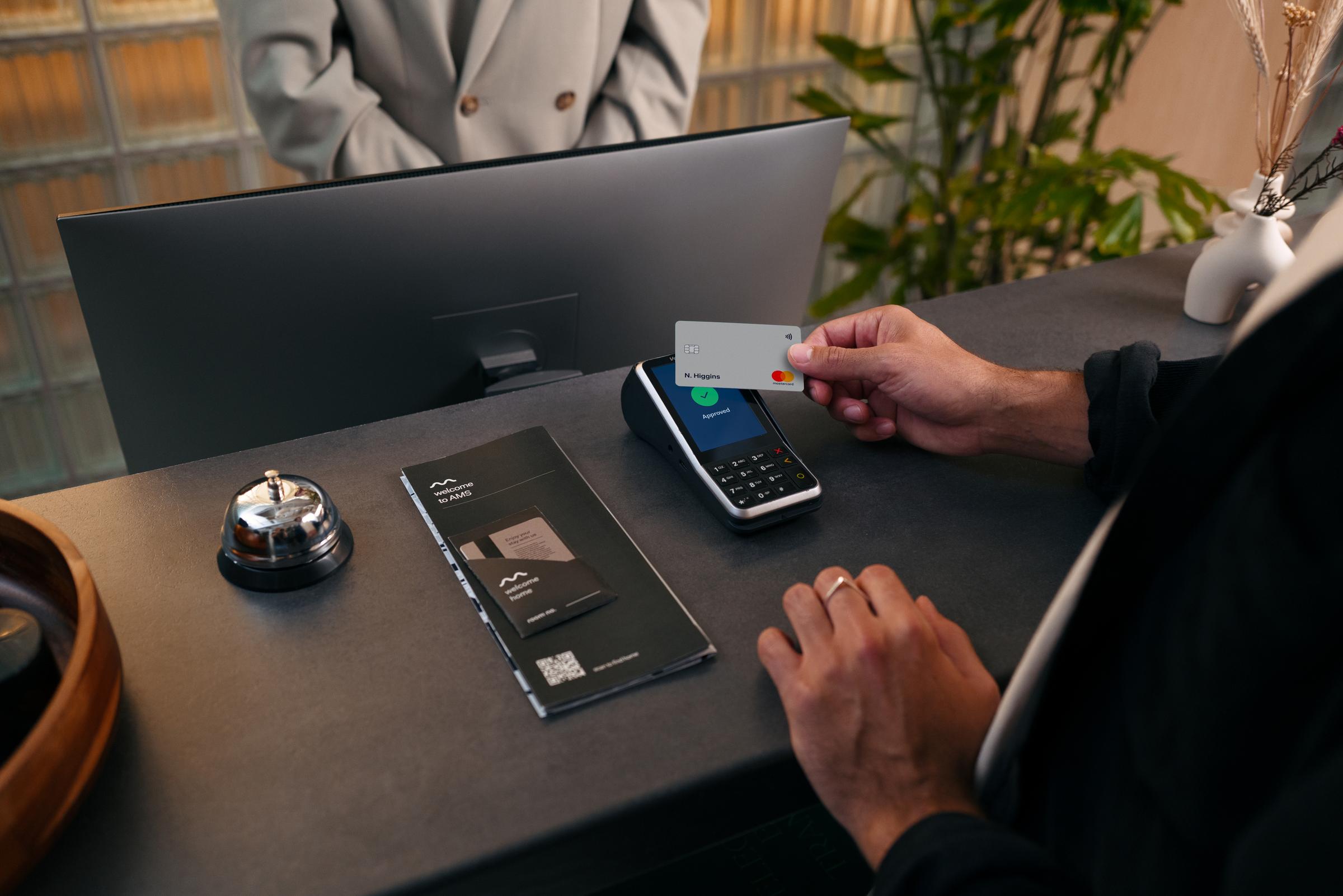 Card payment with Mastercard on v400m termianl in hospitality hotel setting