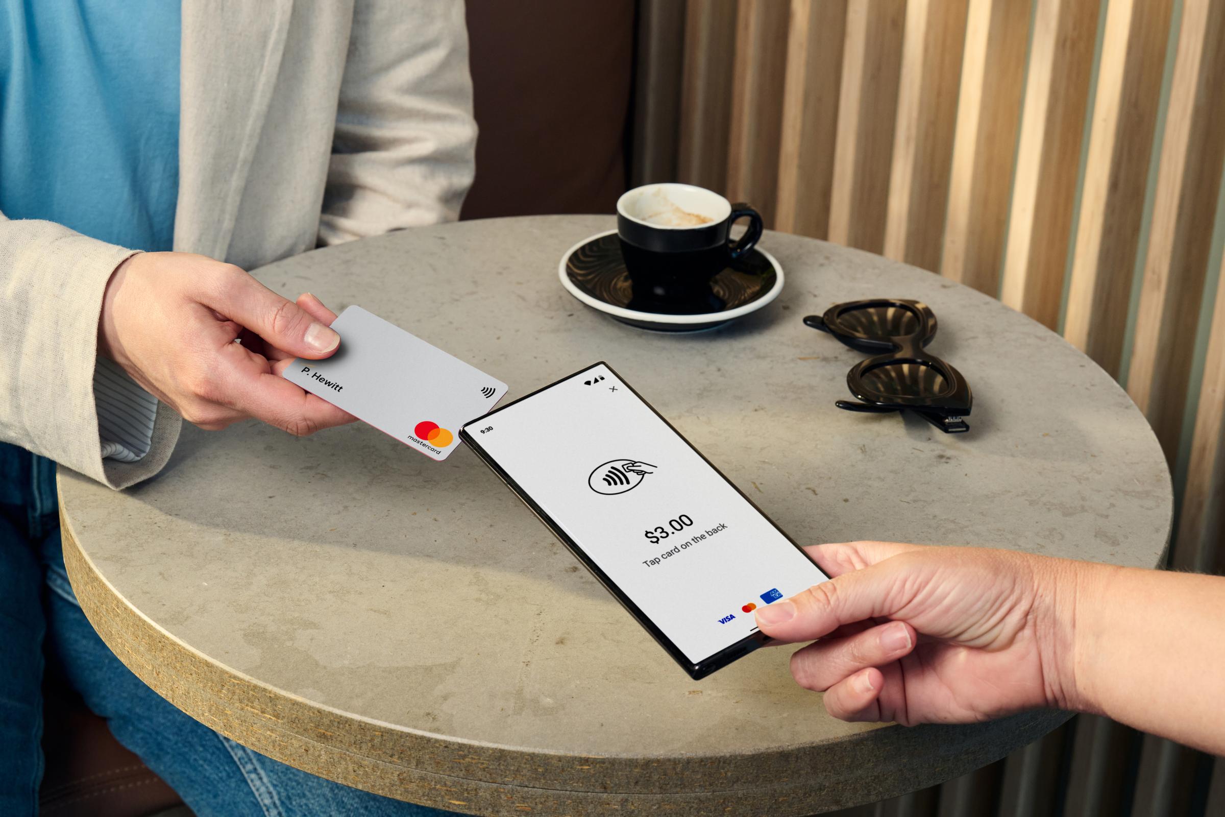 Using Tap to pay on Android in a coffee shop