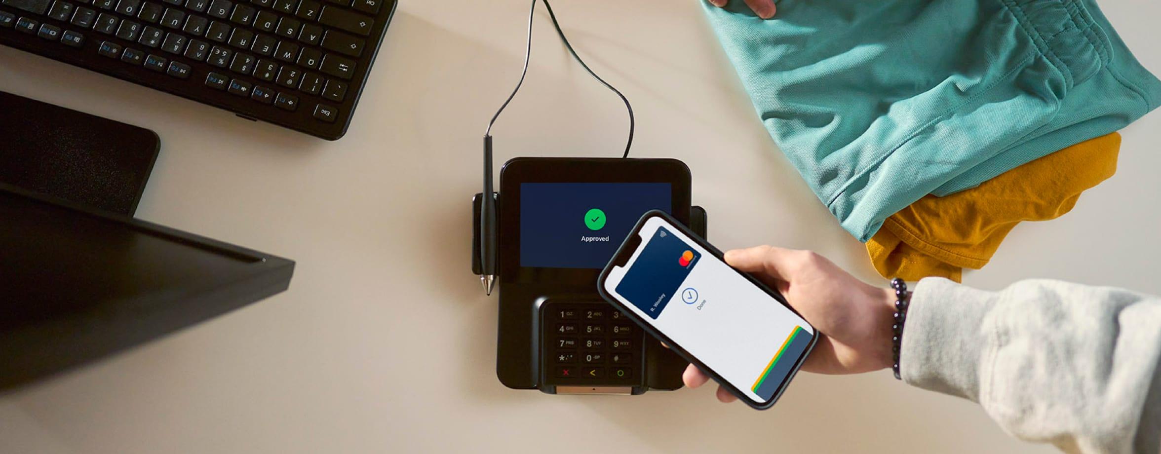 Mobile payment on Adyen's M400 terminal