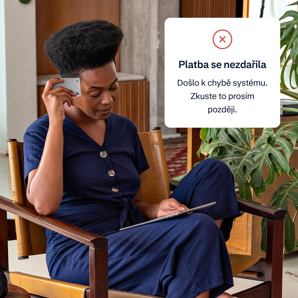 Woman trying to pay and getting a payment failed message