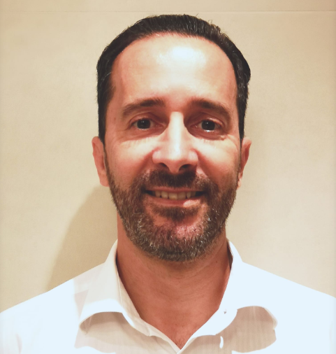 Luis Saraiva speaker photo