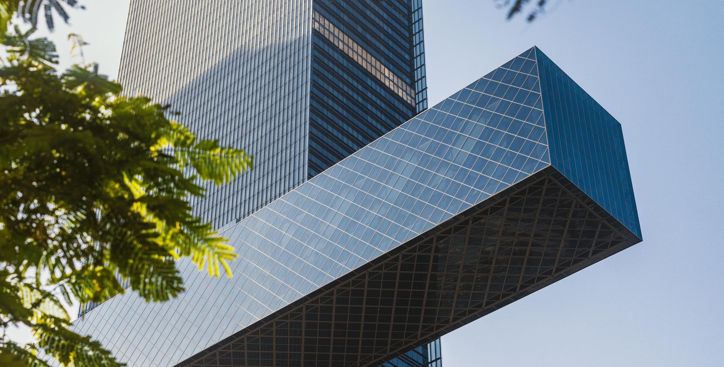 One Zaabeel restaurant building with a blue sky in the background.