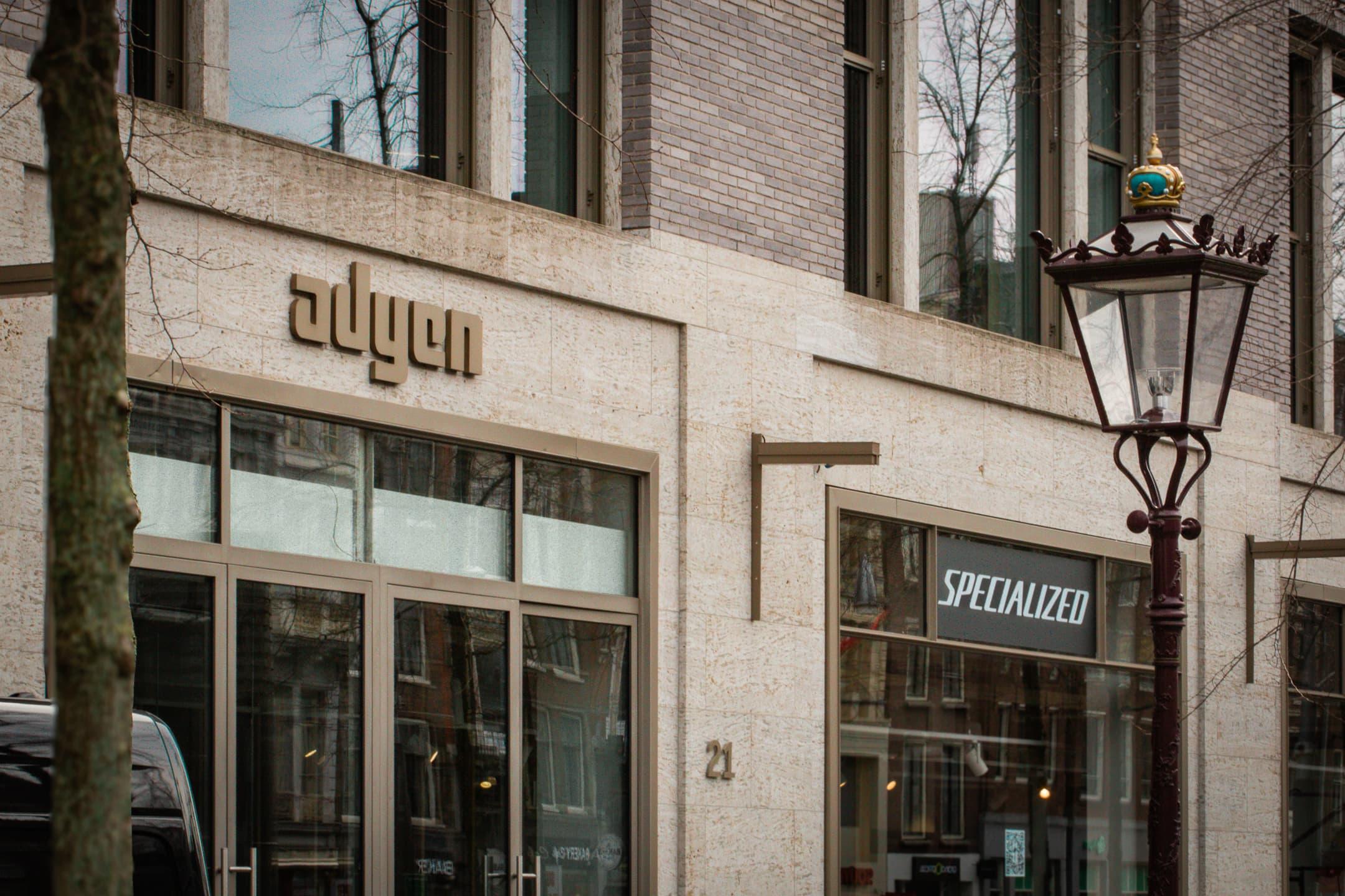 Gespecialiseerd en Adyen