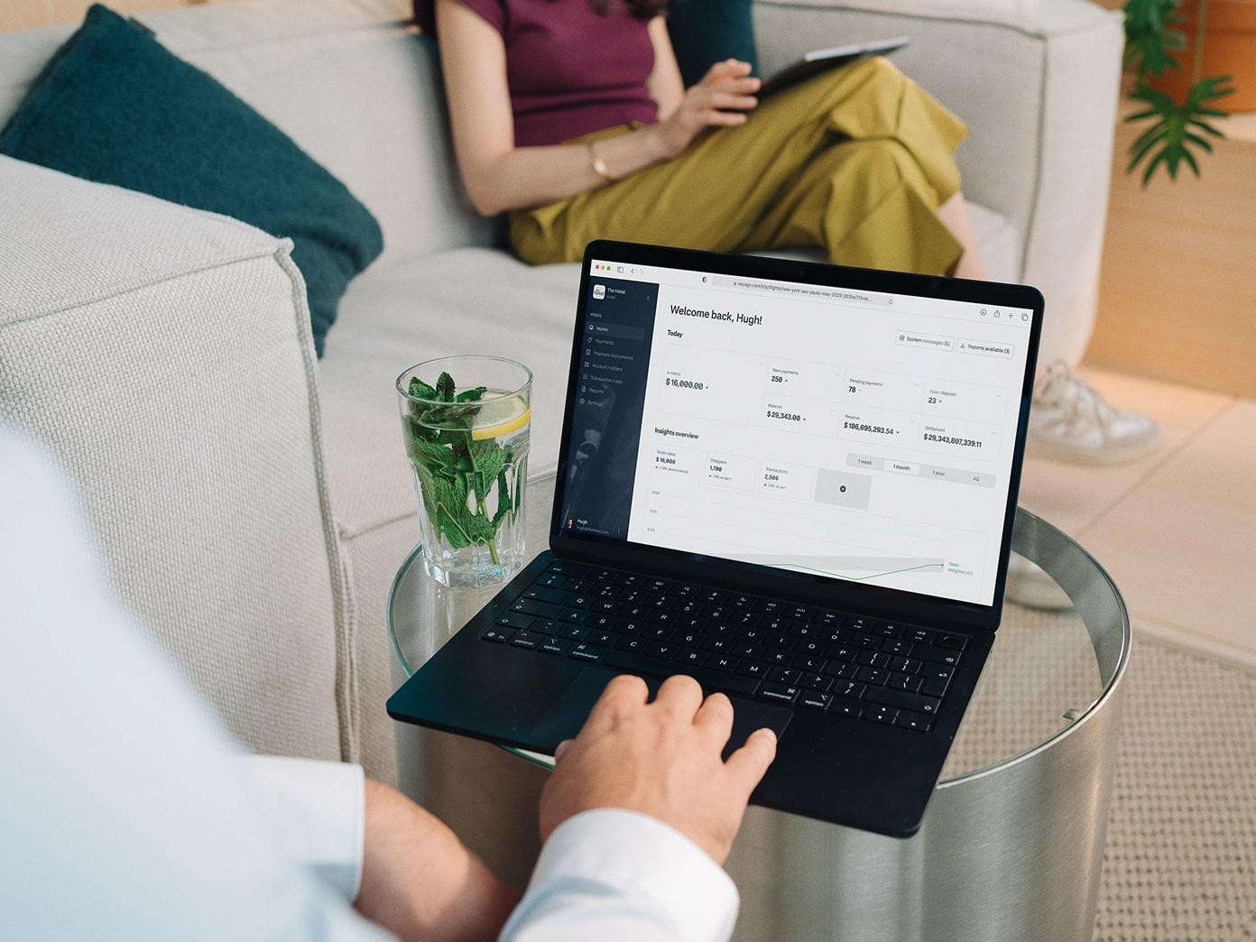 Travel season / Airlines page