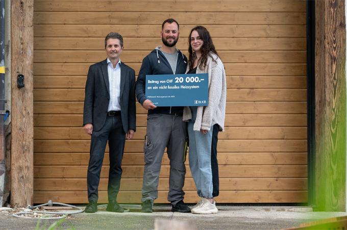 Geldübergabe für ein tolles Projekt der Basellandschaftlichen Kantonalbank.