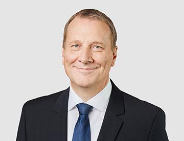 Bankrat  der Basellandschaftlichen Kantonalbank im professionellen Business-Look. aus dem Artikel