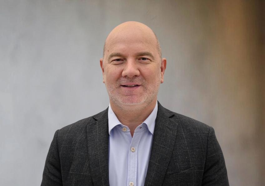 Porträt von Tilo Alexander Schnell