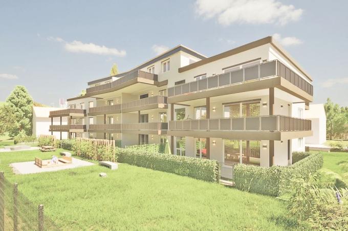 Mehrfamilienhaus mit Eigentumswohnungen und Garten am Bruggmattweg in Laufen