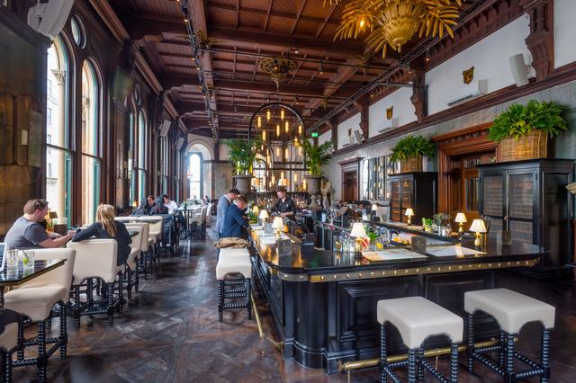 On-site Grand Pacific bar and restaurant