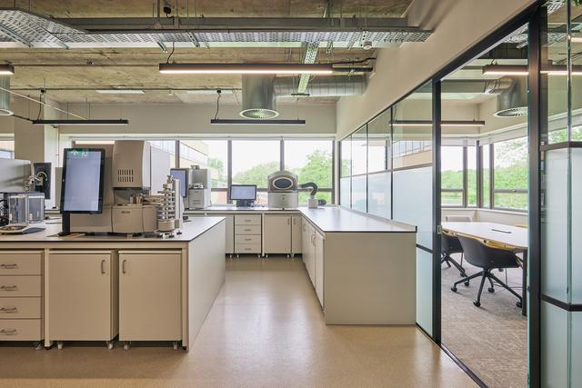 Bruntwood SciTech Dry Lab