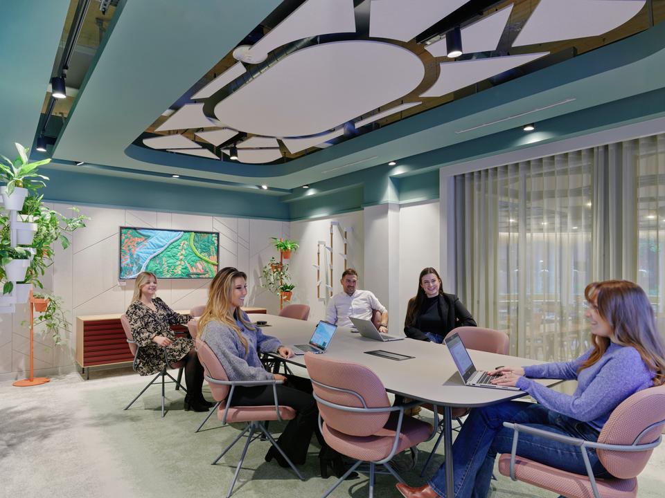 west one meeting rooms