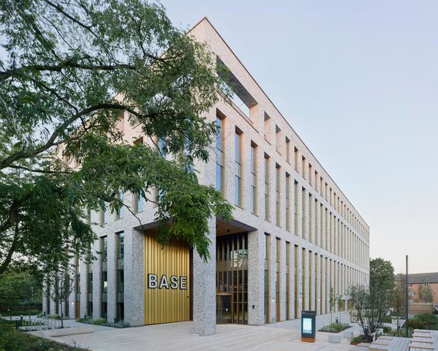 Base Bruntwood SciTech