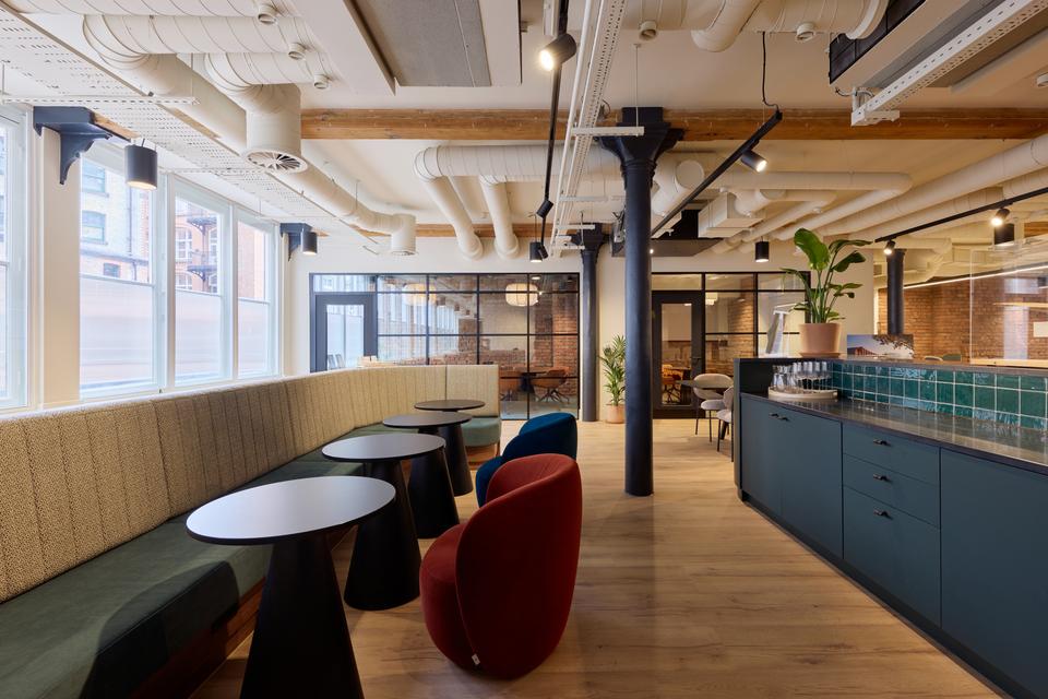Create an office tailored to your business needs 