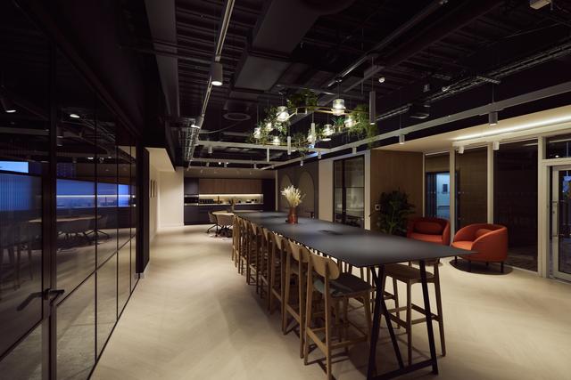 Centre city Co-working lounge 2