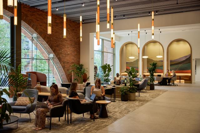 No3 Circle Square Office space