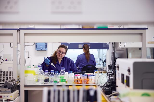 Bruntwood SciTech Lab space